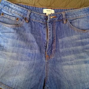 FOREVER 21 Denim Shorts blue jeans sz 30 inch waist summer fashion trendy